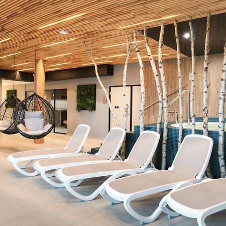 Hotel Grey Spa شكلارسكا بوريبا المظهر الخارجي الصورة