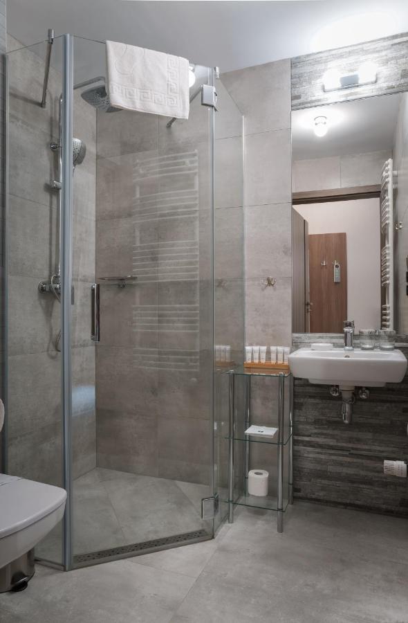 Hotel Grey Spa شكلارسكا بوريبا المظهر الخارجي الصورة